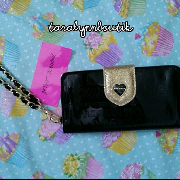 Betsey Johnson Handbags - 👛Betsey Johnson Wallet